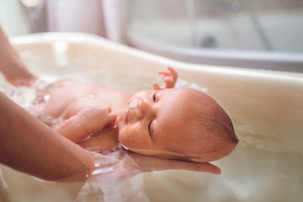Techniques douces pour faire éternuer un bébé en sécurité 3
