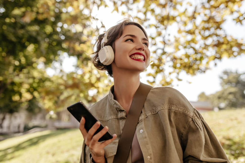 "J'ai pas le moral" : 10 gestes pour aller mieux 3 écouter de la musique quand on a pas le moral