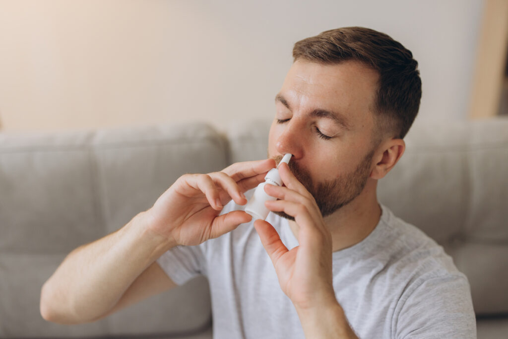 Pivalone ou Rhinotrophyl : quel spray choisir ? 3