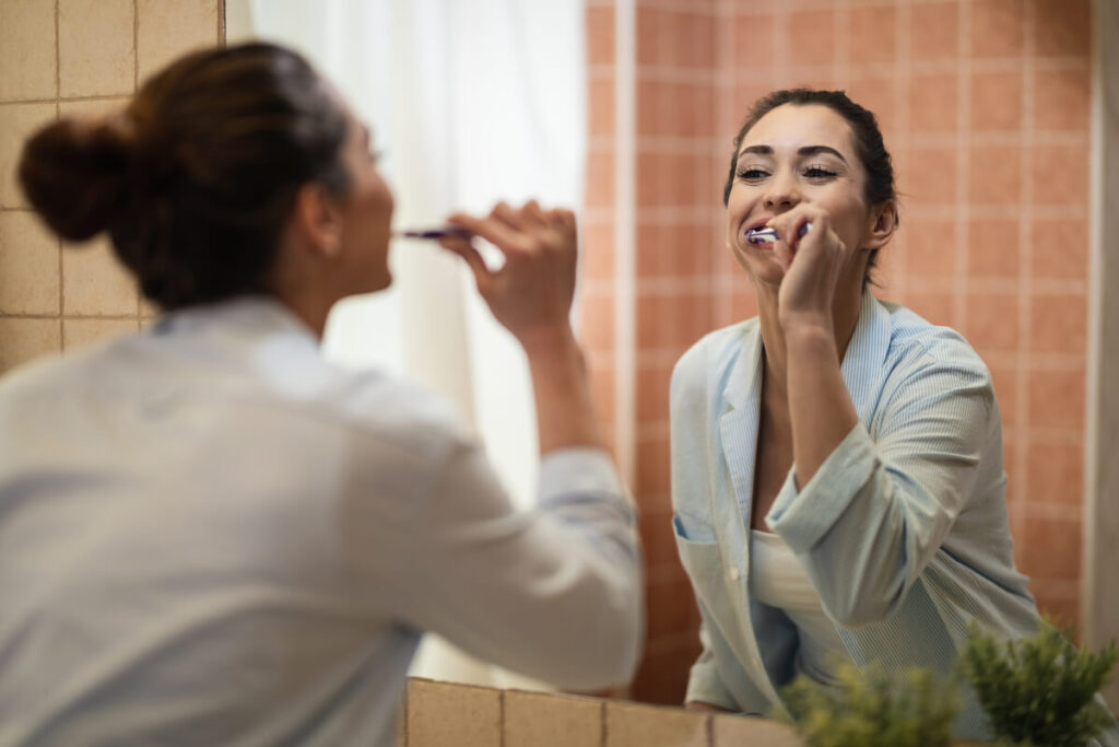 Nourriture dans le trou d'une dent de sagesse : que faire ? 3
